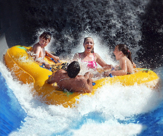 Since acquiring Wet 'n Wild in 1998, Universal Studios has upped the game in Orlando—competing with Disney's two nearby parks by adding to the attractions what it knows best: special effects. Last June, it launched Brain Wash, a six-story extreme tube ride with video footage. This June, it's relaunching The Black Hole with the addition of color explosions and sounds. 